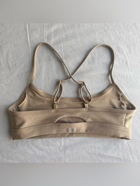 ALO Yoga Airlift Intrigue Bra Size XS